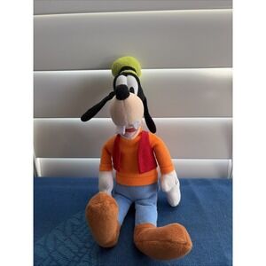 Disney Mickey Mouse Clubhouse Goofy 11" Tall Stuffed Animal Plush Doll No Tag